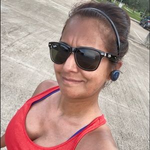 Meet your Posher, Gina